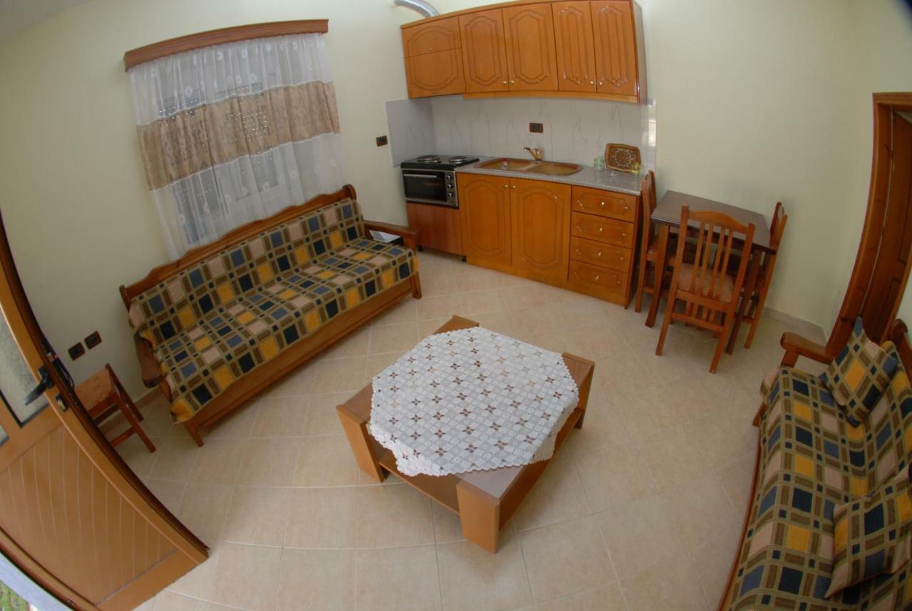 Rama Apartments Саранда Екстер'єр фото